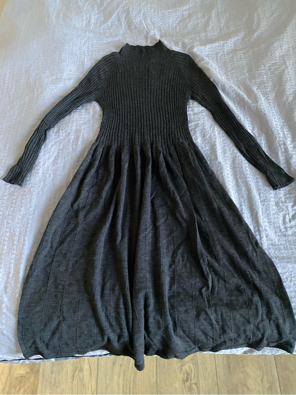 Uniqlo black sweater dress - Large